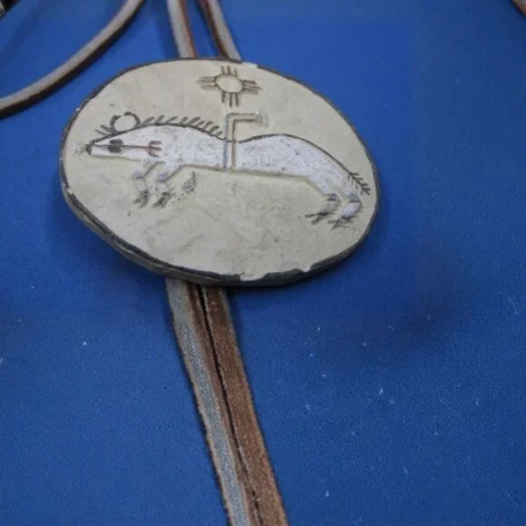 Vintage Southwestern Pottery Bolo Tie - Spirit Bear with Heartline & Sun - Picture 2 of 3